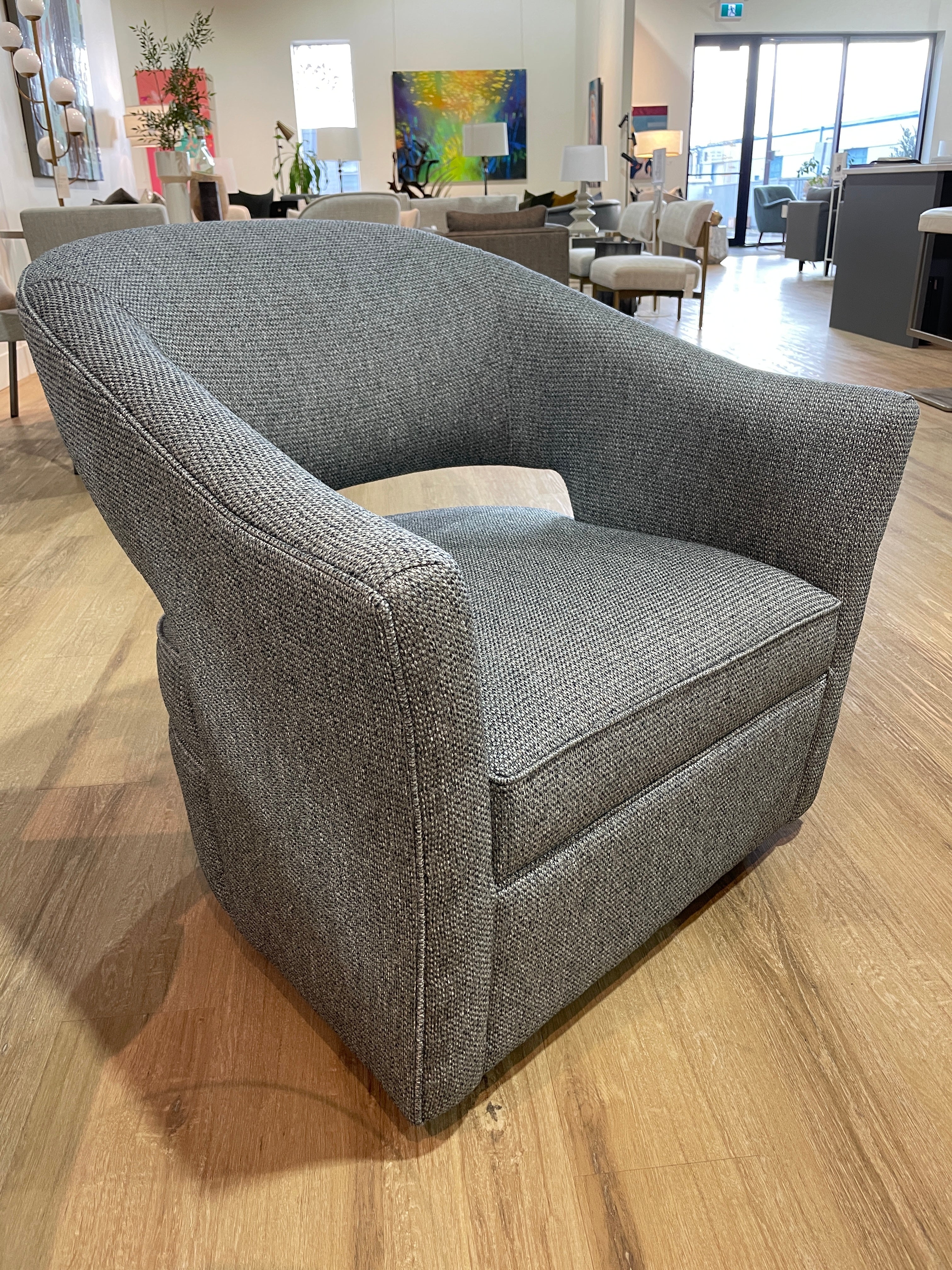 Luna swivel chair sale